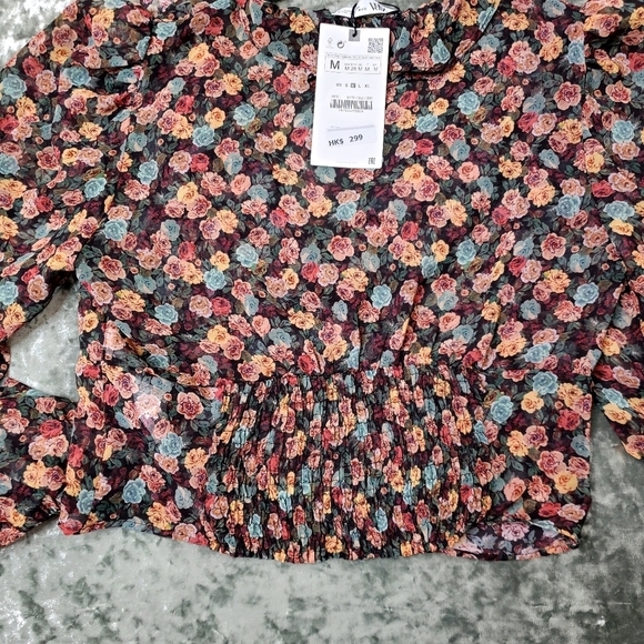 Zara Floral Ruffled Crop Top - Picture 7 of 8